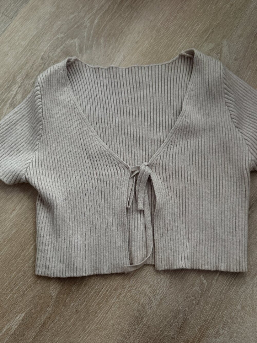 SHEIN Beige Ribbed Tie-Front Cropped Cardigan Top M NWOT